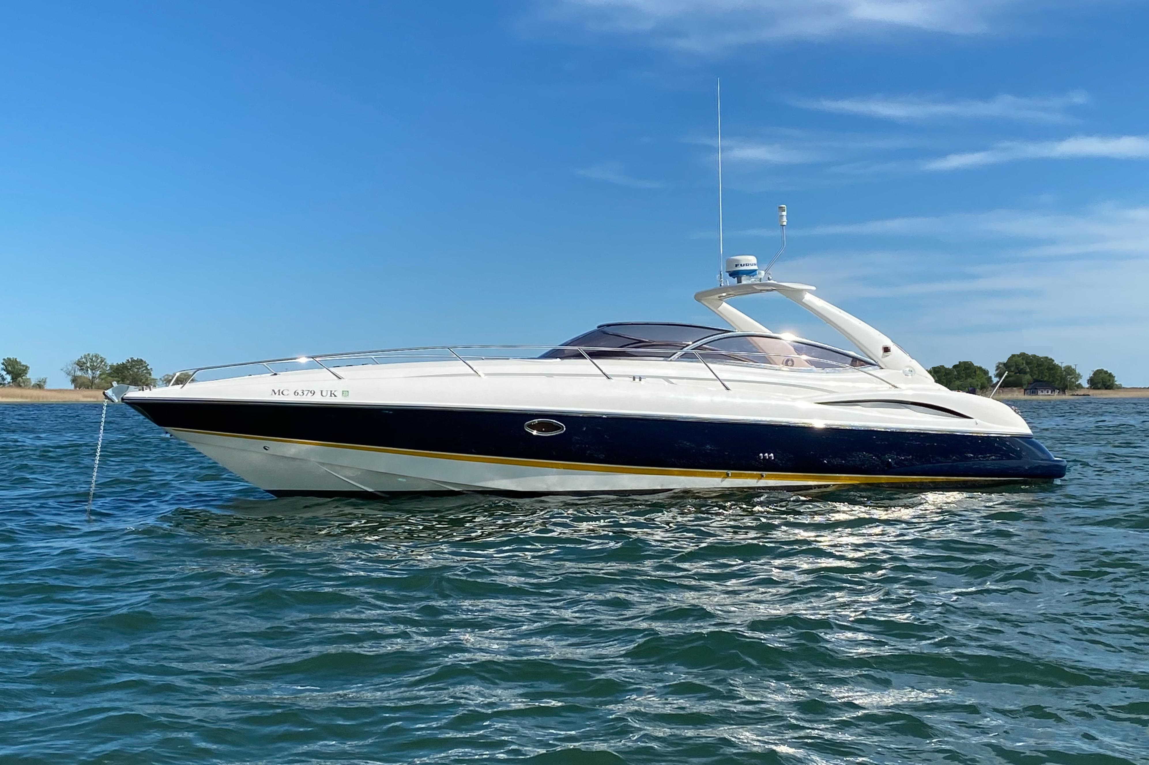 Quay Charters - Luxury Boat Charter Hire